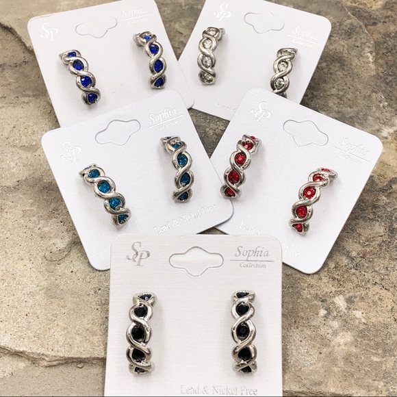 🍀 Rhinestone Small Half Hoop Earrings - Picture 1 of 3